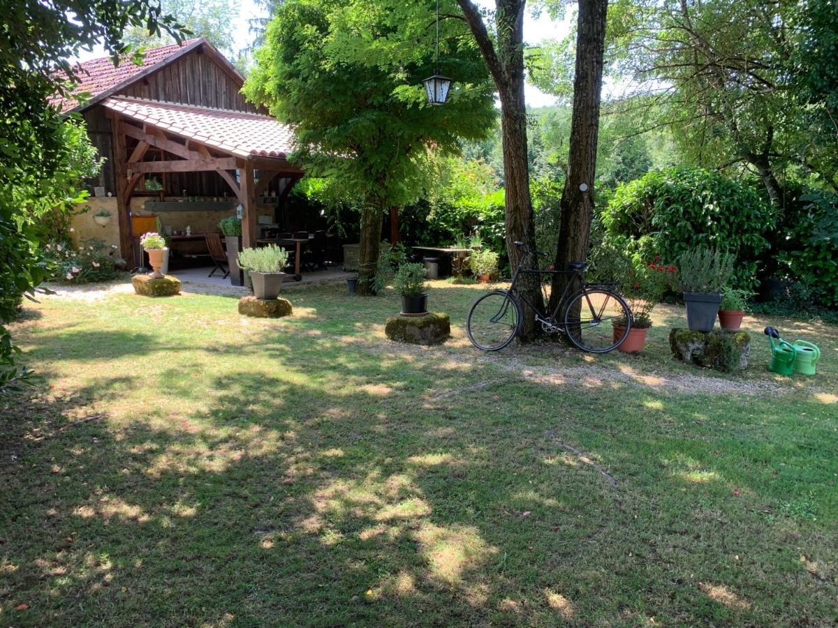 Ferme De Tayac - Charme Avec Pool Hotell Les Eyzies Exteriör bild